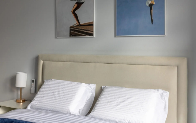 Квартира На Коломяжском