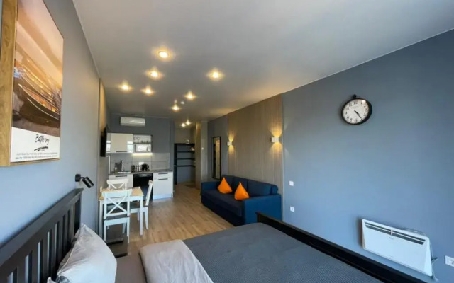 Апартаменты Central Place Vladivostok Люкс Комфорт с видом на Мосты и Залив (1)