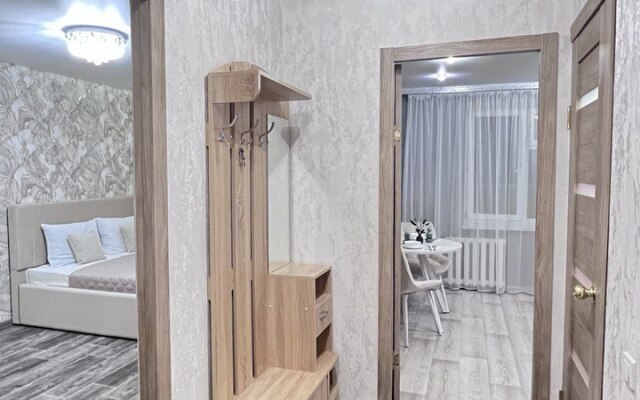 Po ul. Shevchenko d.170 Marat Home Flat