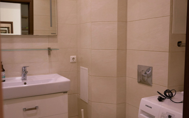 Апартаменты на Родионова