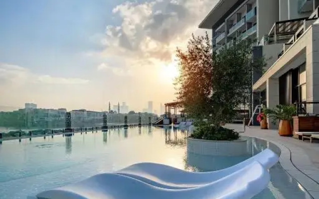 Hyatt Centric Jumeirah Dubai Hotel