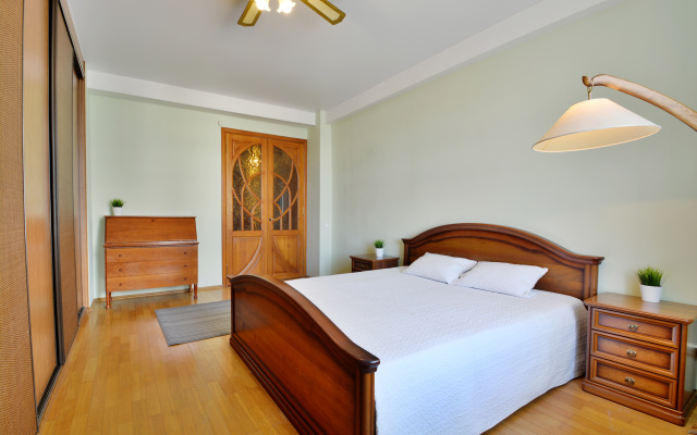 Апартаменты Aparton на Романовской Слободе 1