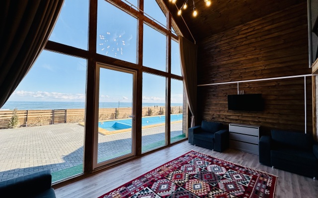 Отель Royal House