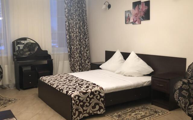Mir Hotel