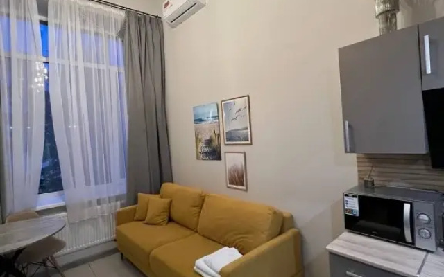 Апартаменты Yellow Lucky Room у Метро Бауманская