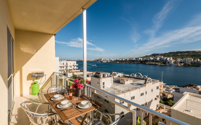 Bay View Apartment by Getaways Malta