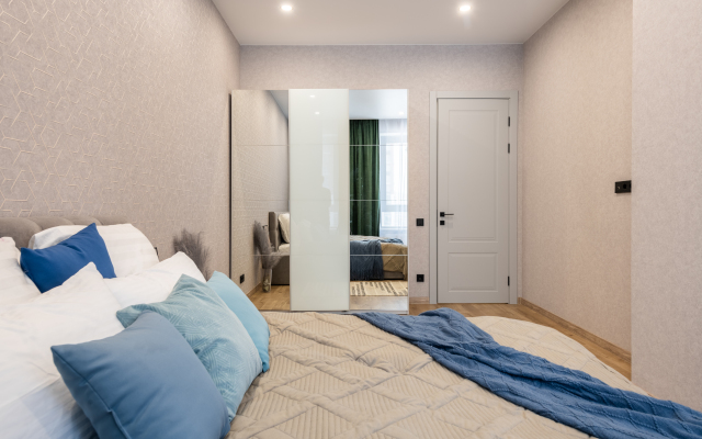Jane-Apart Big Company Apartments