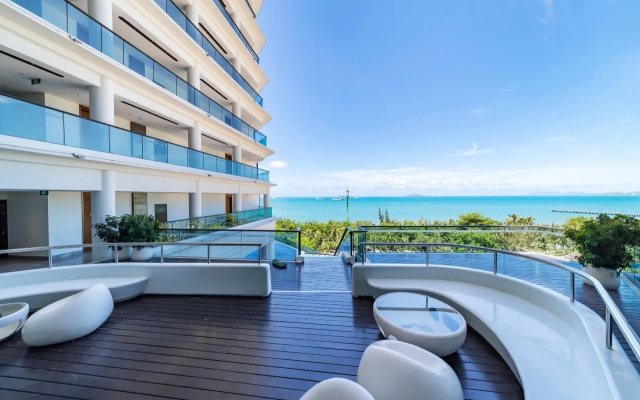 Отель Luoke Platinum Sea View
