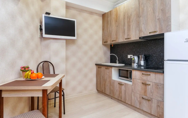 4 Krymskiy Mamayka Apartment