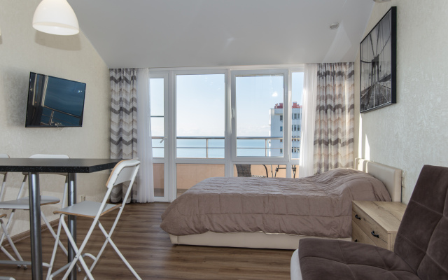 Квартира с видом на море на Есауленко