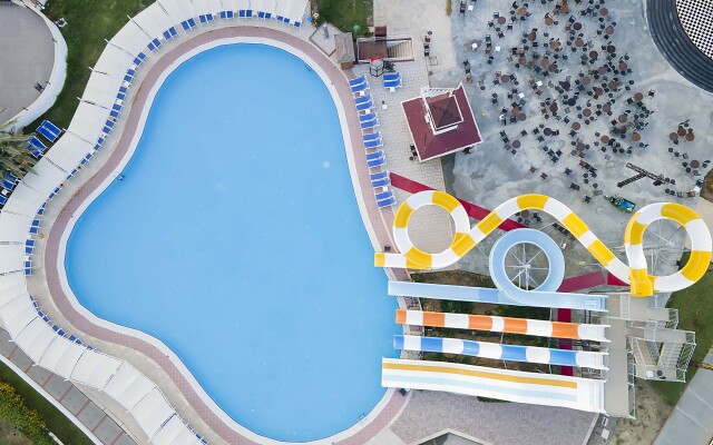 Asteria Family Resort Side Hotel