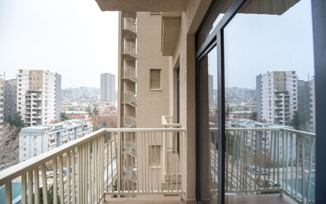 V Khoroshem Komplekse s Posudomoykoy Apartments
