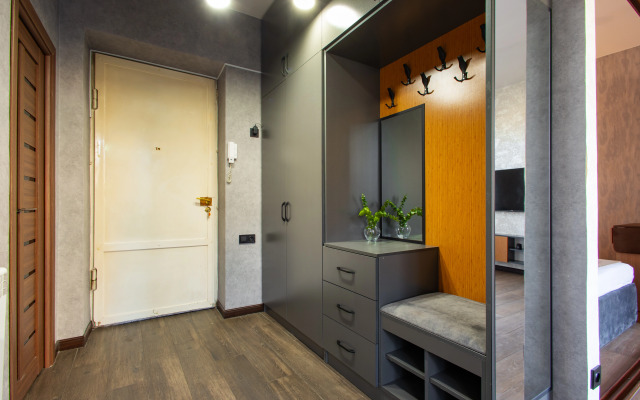 KeyGo #0034, 1 Bedroom, Balcony, City Center Apartments