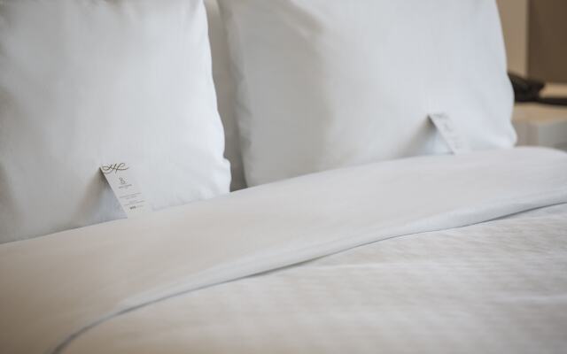 Royal Comfort Hotel