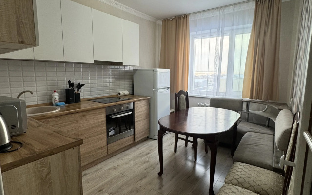 Na Shakhterov 74 Flat