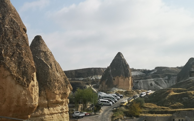 Отель Mosaic Cave