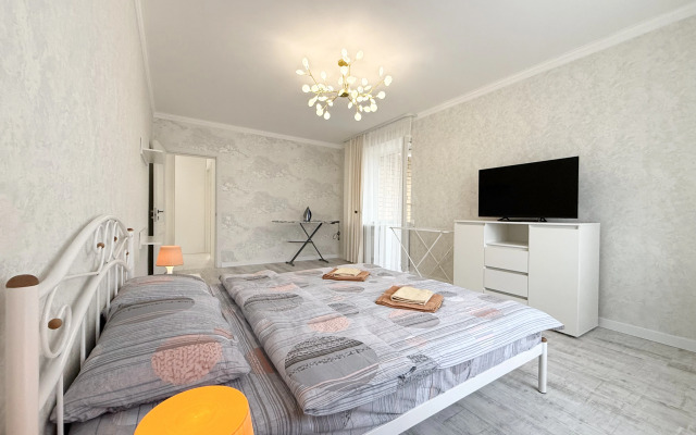 Квартира у дворца спорта