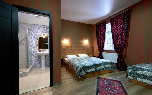 Отель Дербент