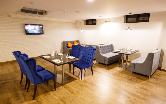 Отель Мелитон