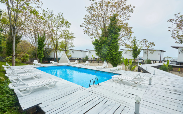 Aqua Resort Hotel