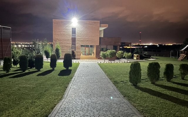 Вилла семейная Саниба в горах Осетии