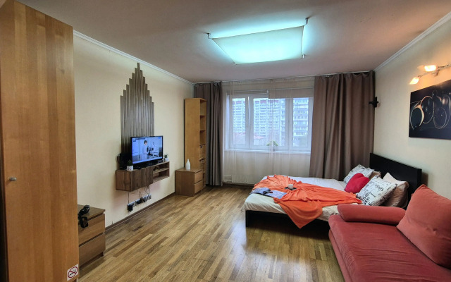 Квартира 1-комнатная у метро Марьина Роща