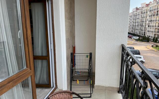 Апартаменты 158 Мира 44