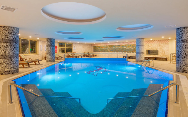 Aydinbey Famous Resort - Ultra All Inclusive
