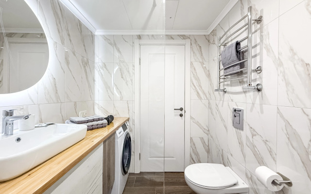 Apartment Monako 24 Zhk Graf Tolstoy 311