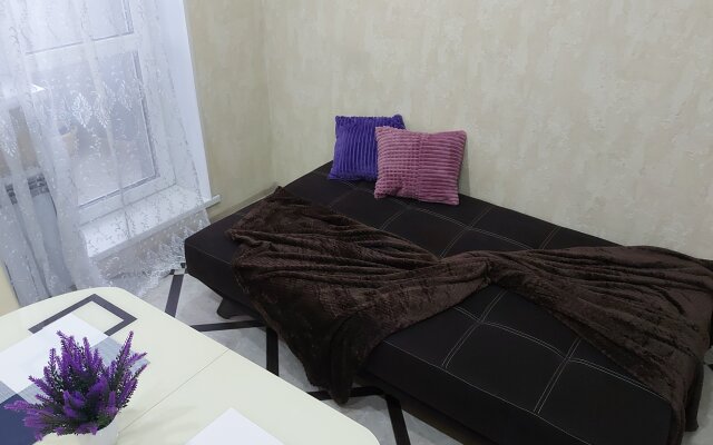 Ryadom S Parkom Gagarina Apartments