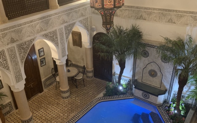 Riad Abaka By Ghali Hotel