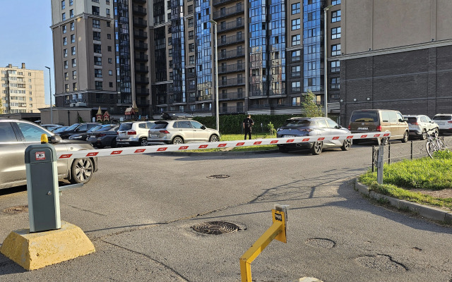 V 600 Metrah Ot Metro V Dome Biznes Klassa Apartments
