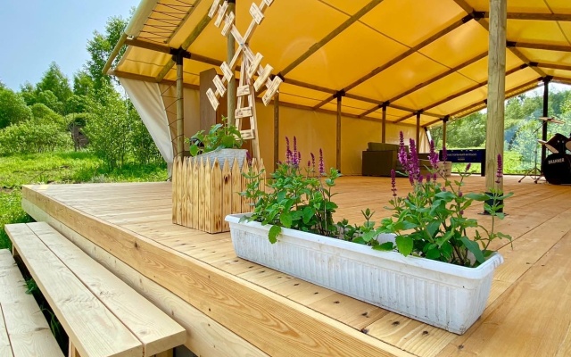 Prosto Cosmos Glamping