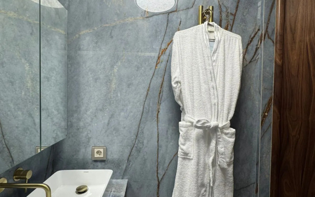 Апартаменты Высота 124 УК Атмосфера с видом на горы