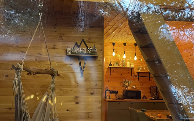 Tiny house Azau Guest house