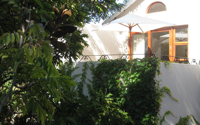 Craighall Executive Suites Guest House