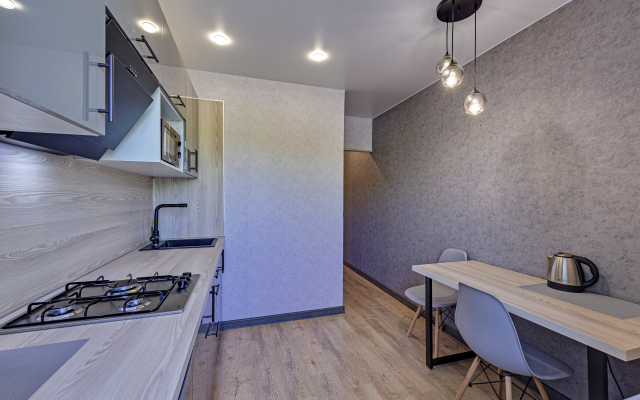 Sovremennaya Kvartira V Klimovske Apartments
