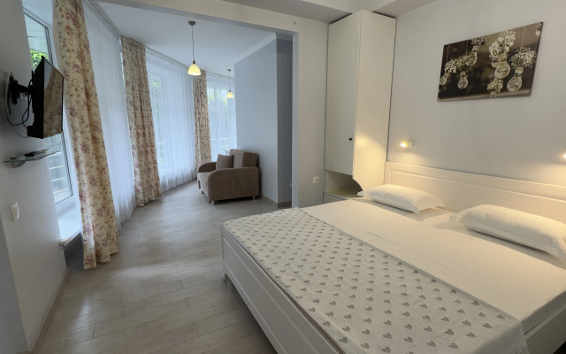 Апартаменты Flora&Komfort 1