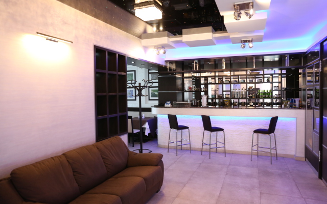 Vikej Hotel