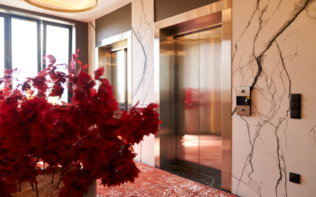 STATUS Boutique Hotel