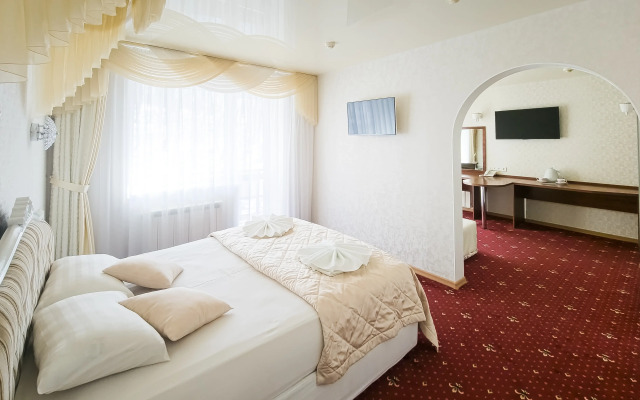 Hotel Rus