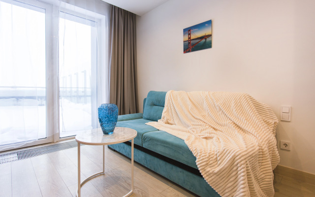 S bol'shoj verandoj s vidom na Moskvu okolo ostrova mechty Apartment