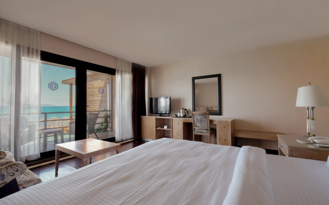 Maja Luxury Resort Hotel