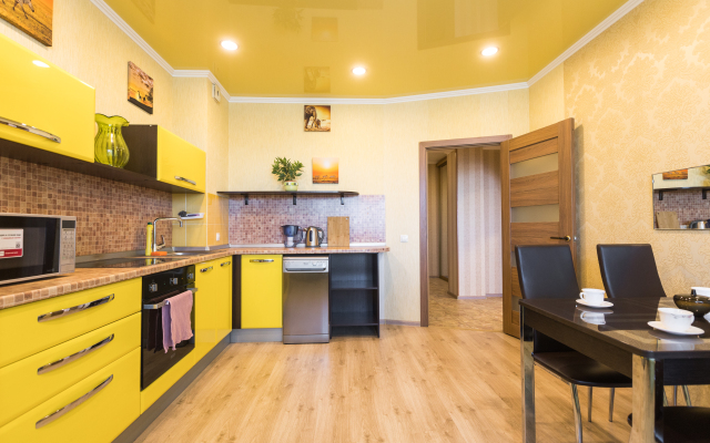 Апартаменты 1-к центр Орджоникидзе 47