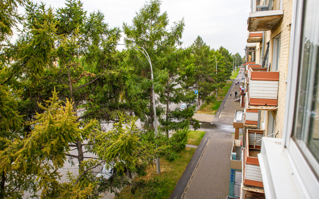 Апартаменты Двухкомнатные в центре города на Красноармейская 124