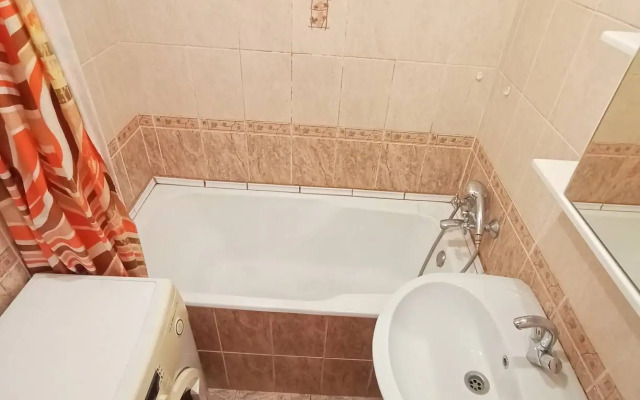 Апартаменты 2х Комнатные на Свердлова 48