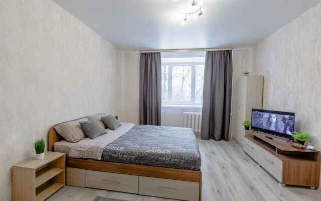 Smolsutki Normandiya-Neman 29 Flat