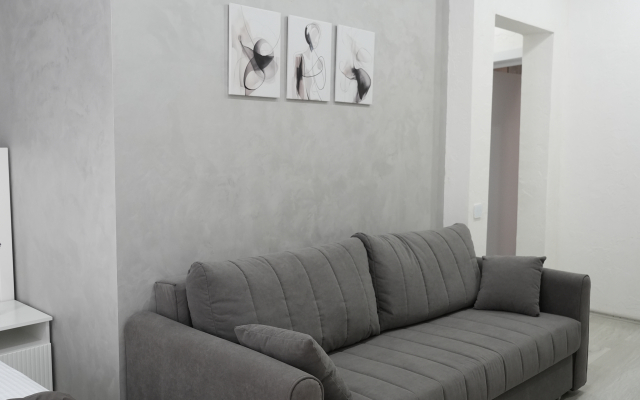 Апартаменты на Светлой 18 (202)