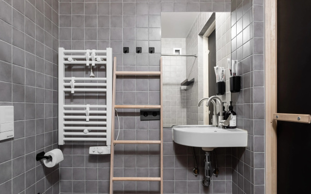 U Metro Dinamo Apartments