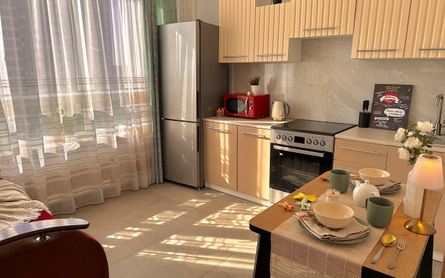 Prostornaya 1-Komnatnaya Ryadom S Botanicheskim Sadom Flat
